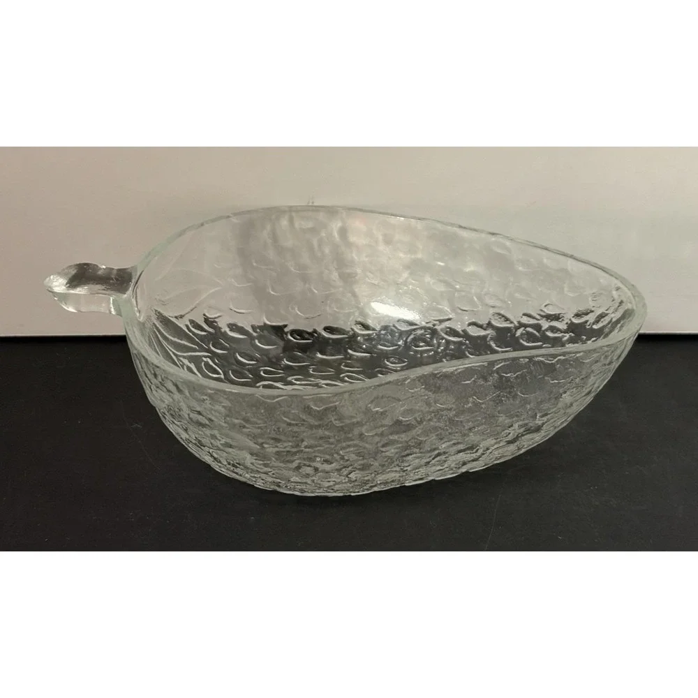 Vintage Clear Glass Strawberry Dessert Bowl – Large Master Serving Bowl